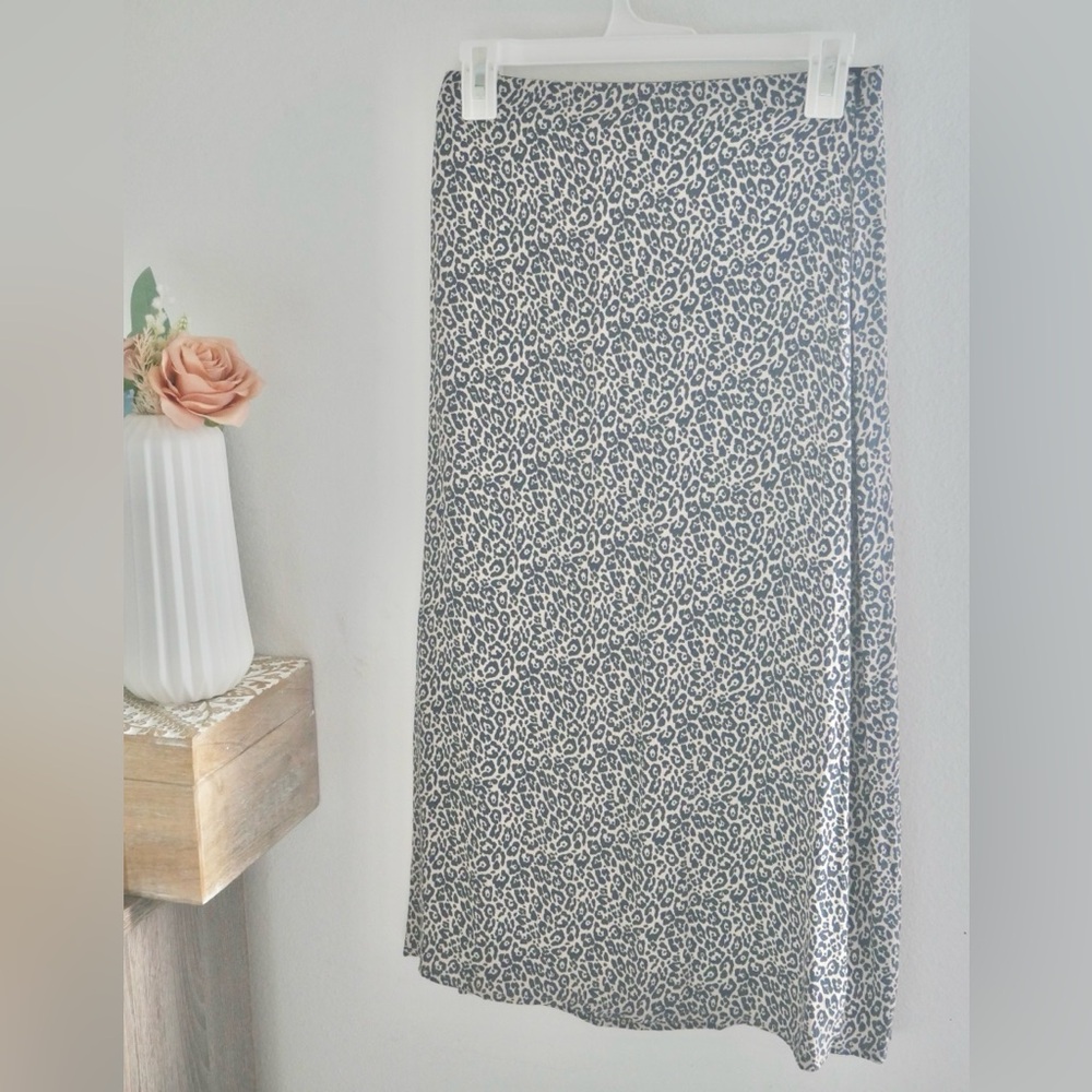 American Eagle Leopard Midi Skirt